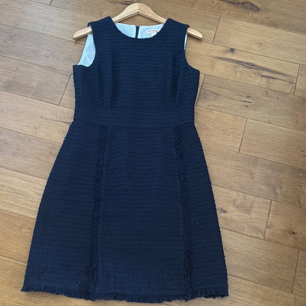 Brooks Brothers navy blue tweed midi Dress Sleeveless Crew Neck. Fully lined
